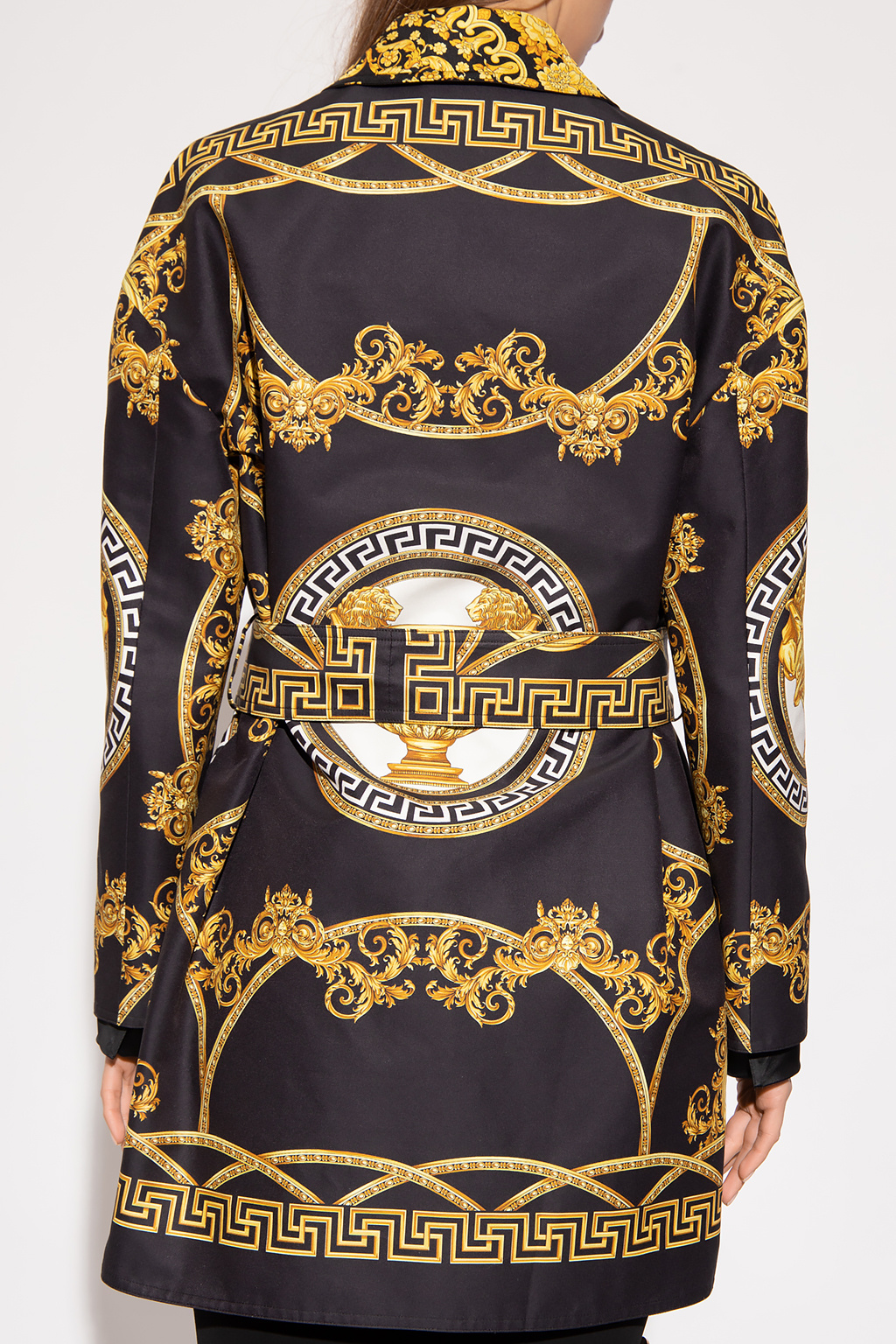 Versace La Coupe Des Dieux Baroque Print Silk Robe in Yellow