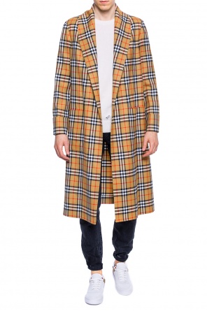 Checked gown coat od Burberry