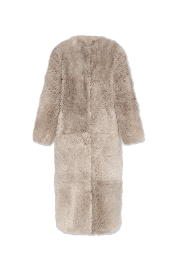 "Hilma" faux fur od STAND STUDIO