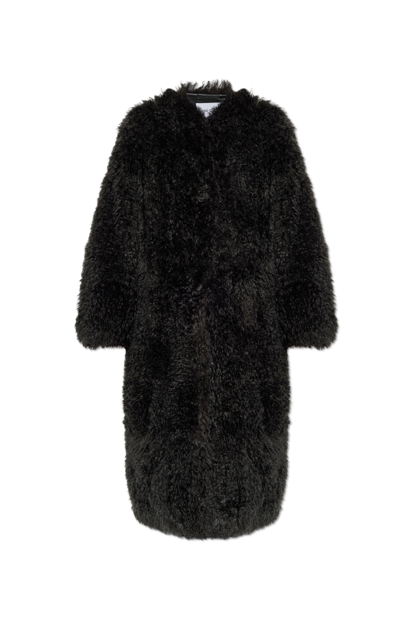 Long faux fur ‘Carolina’ od STAND STUDIO