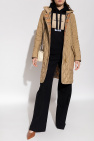 Burberry beige ‘Roxby’ quilted coat with hood