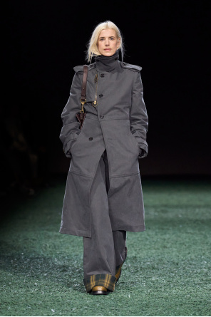 Burberry Cotton trench coat with belt