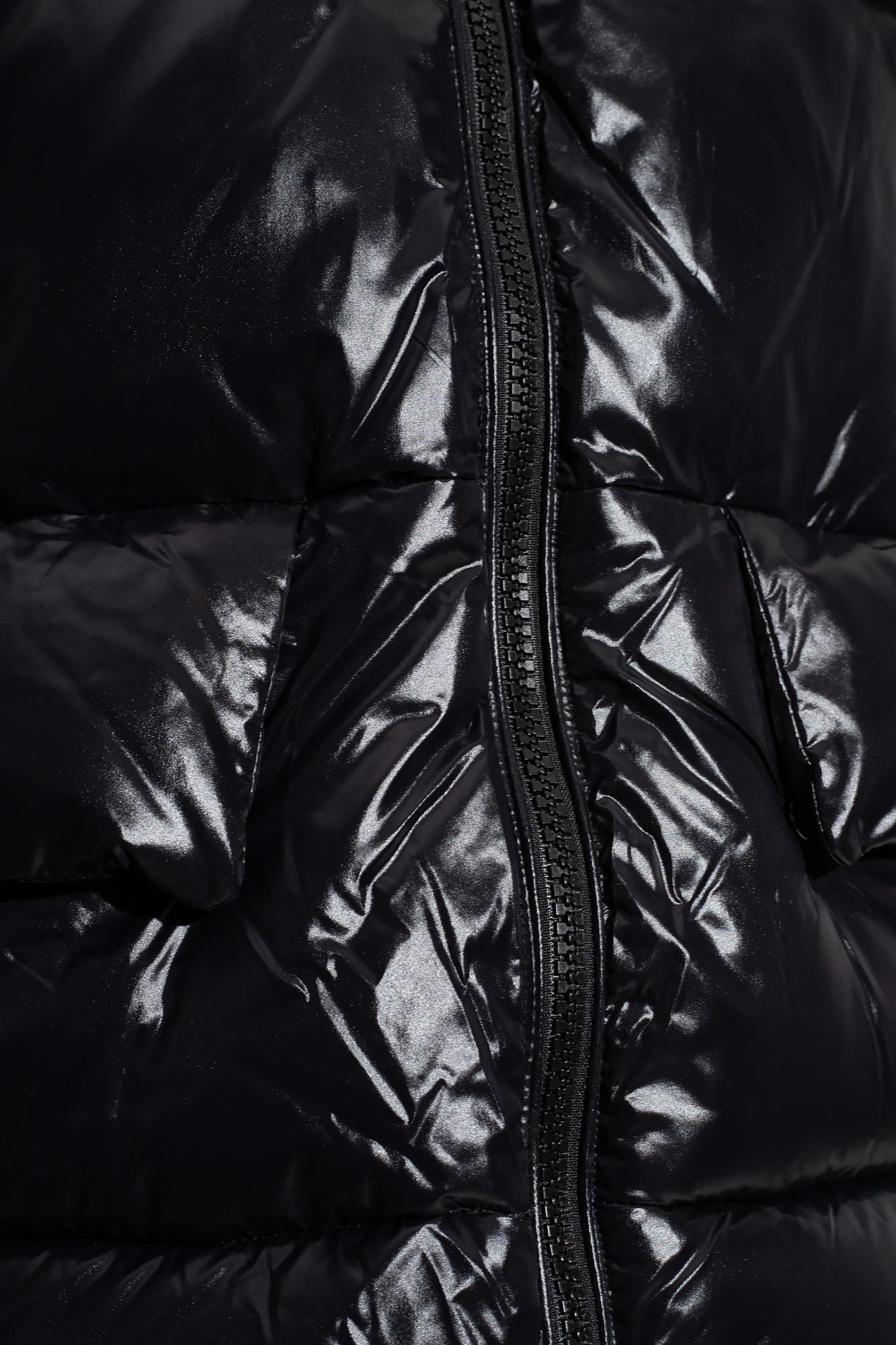 Khaite Jennifer Silk-Lined Leather Biker Jacket ‘Kesha’ puffer jacket