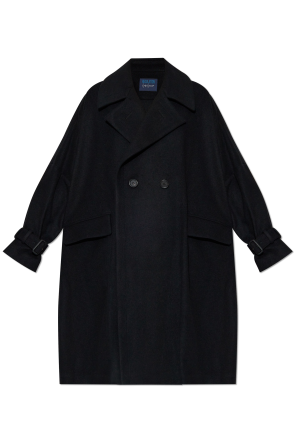 Wełniany płaszcz od Yohji Yamamoto