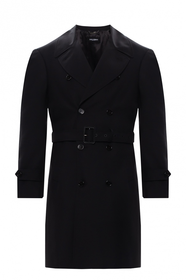 Selina Meyers red Dolce & Gabbana debate dress Double-breasted coat