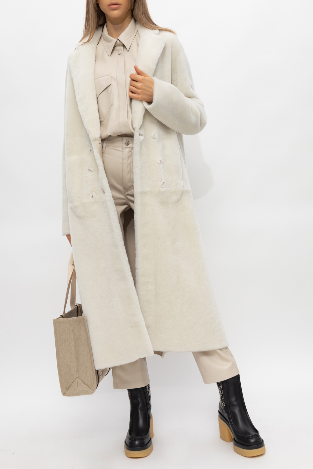 Stay one step ahead and see the most stylish suggestions ‘Lambert’ shearling coat