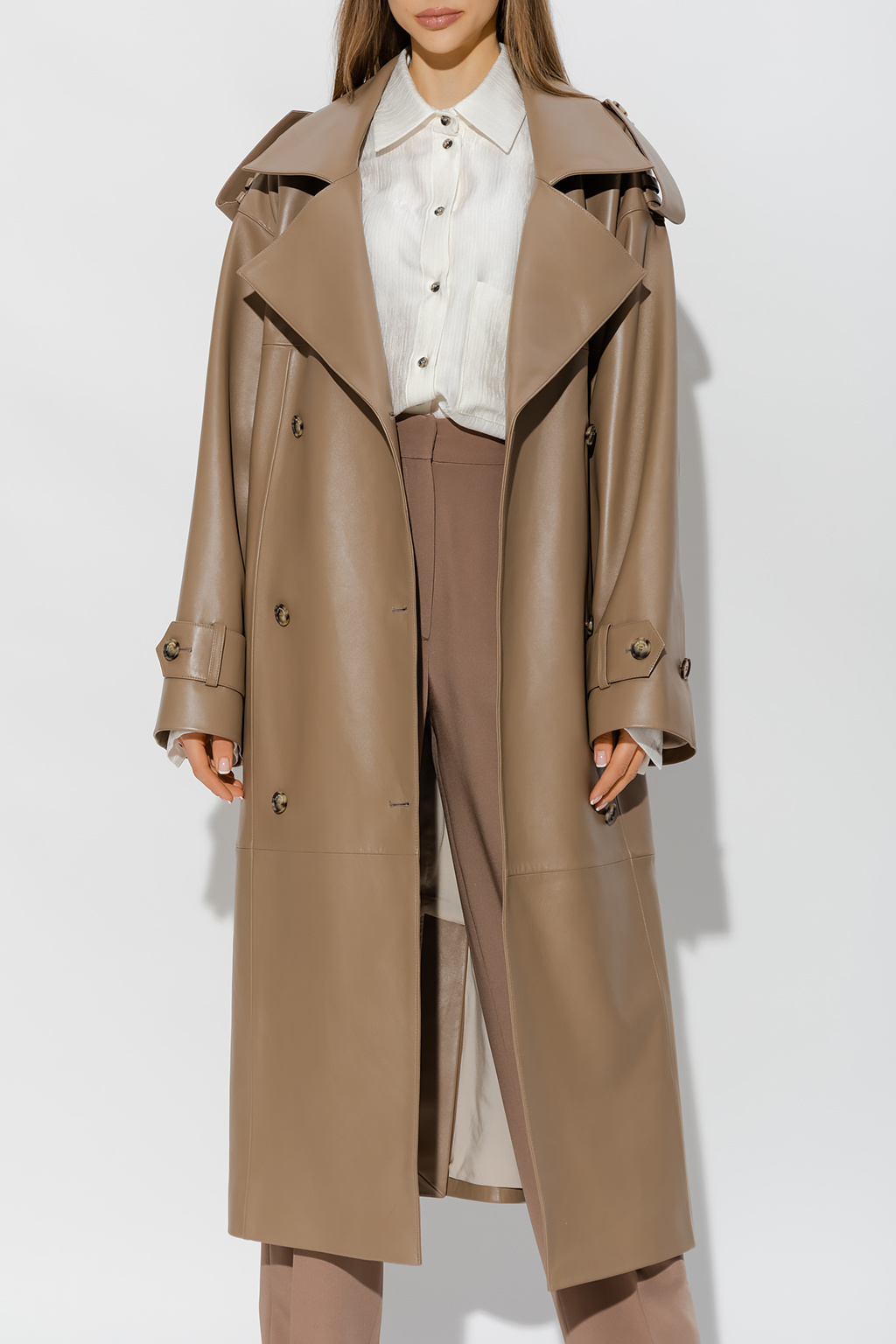 The Mannei ‘Shamali’ coat