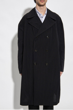 Download the updated version of the app Oversize coat