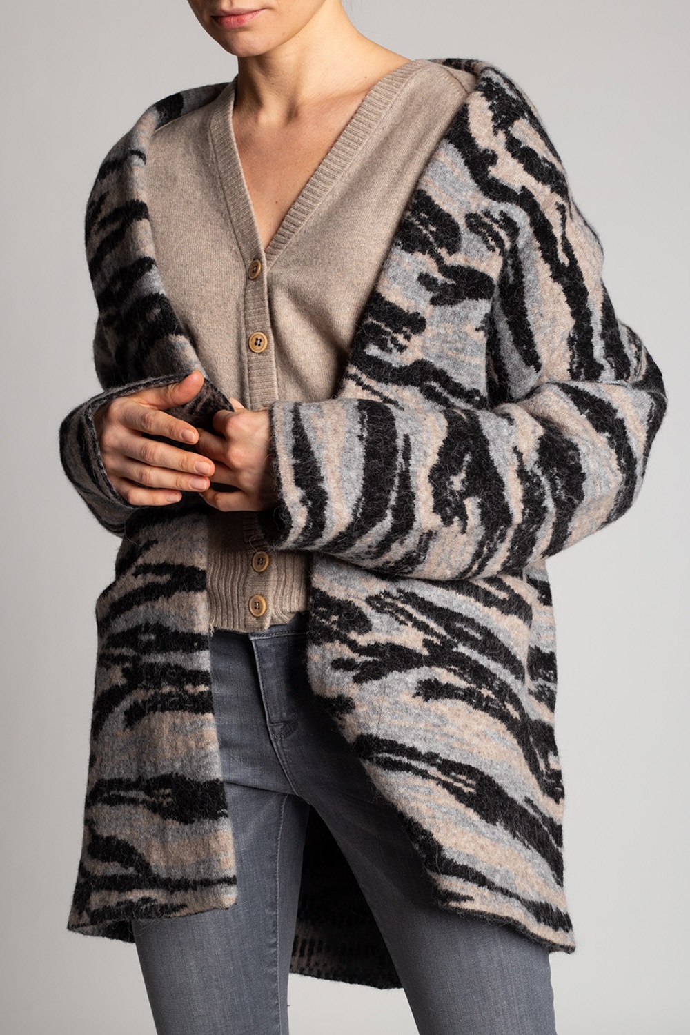 the hottest trend of the season Patterned cardigan