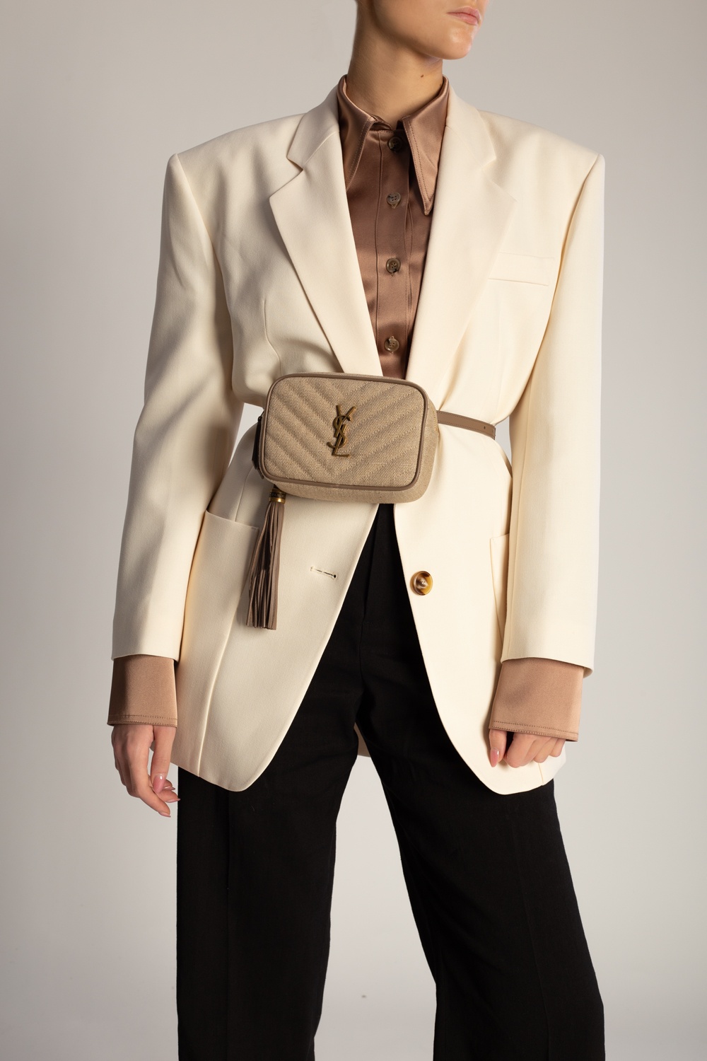 Ysl Saint Laurent woman Lou waist belt bag  Ysl belt bag, Street style bags,  Ysl belt
