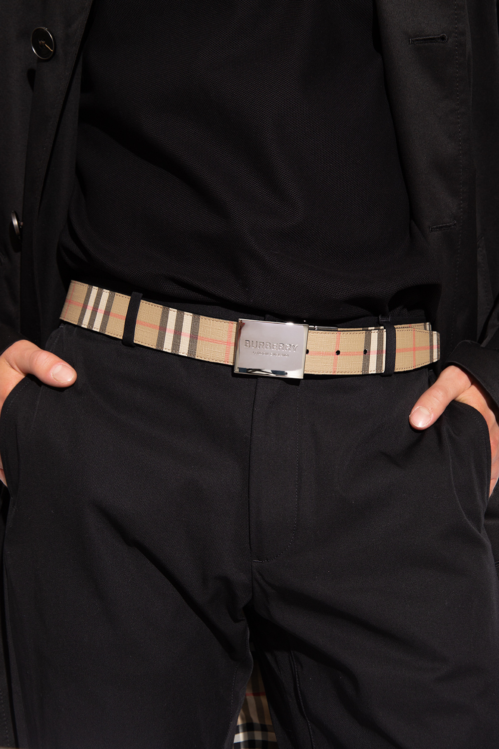 Burberry Checked belt