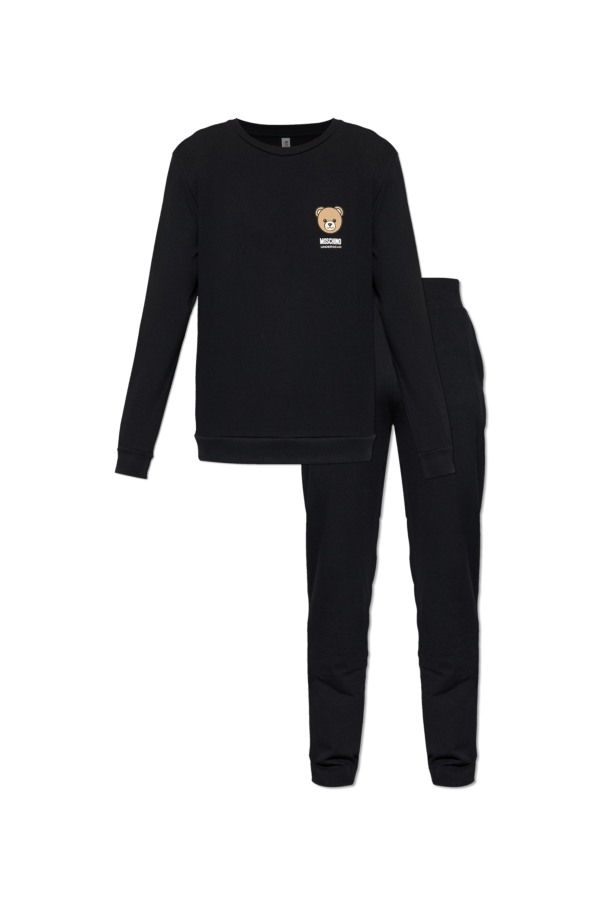 Two-piece pajamas from the ‘Underwear’ collection od Moschino