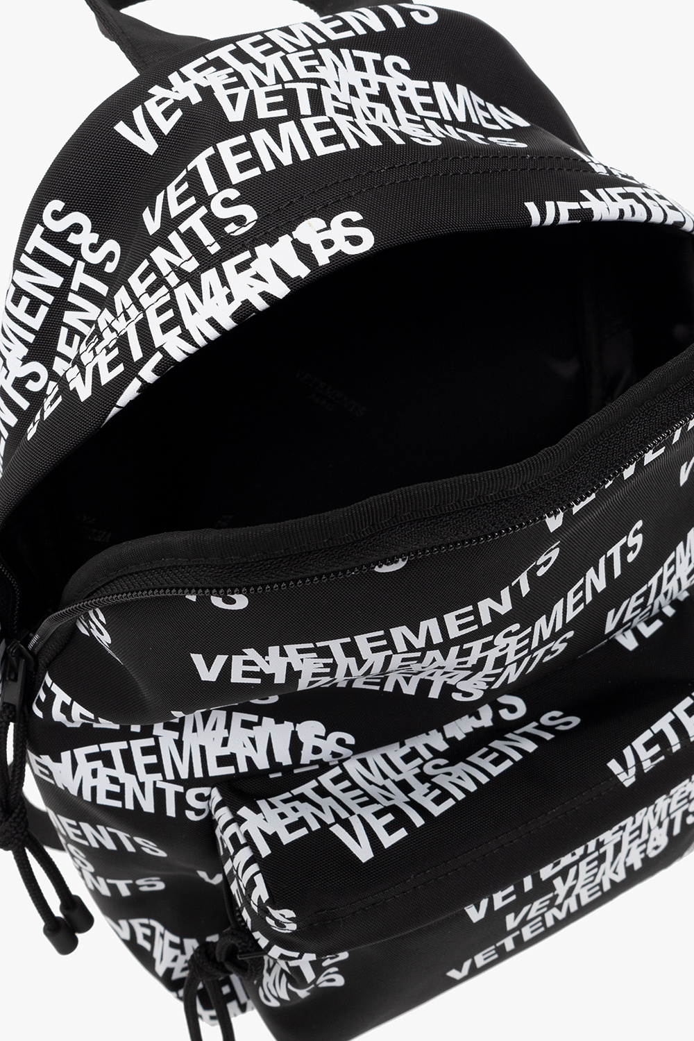 VETEMENTS Patterned backpack