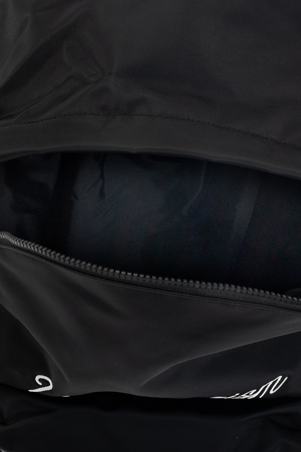 Undercover Sac à main Guess Katey Flap Shoulder Bag HWVB78 70190 Black