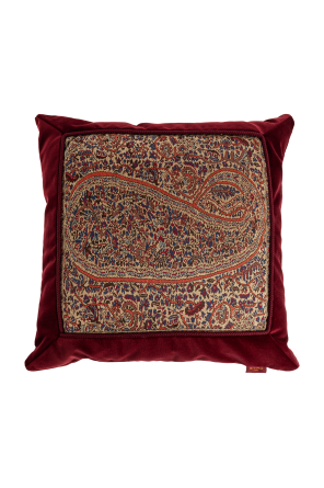 Patterned pillow