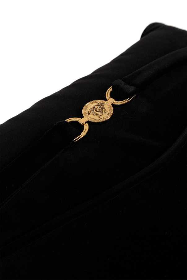 Versace Home Kissen mit Anwendung in Form eines Medusenkopfes