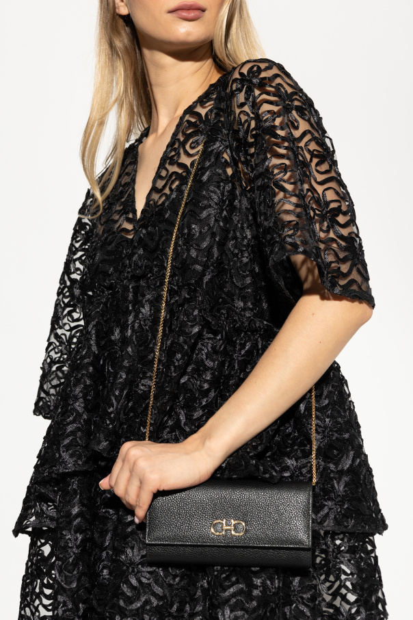 FERRAGAMO Cartera con cadena