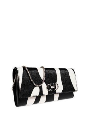 FERRAGAMO Cartera de cuero con cadena