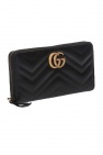 Gucci ‘GG Marmont’ quilted wallet