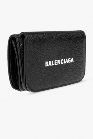 Balenciaga get the app