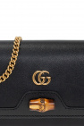 gucci Bi-Fold ‘Diana’ wallet with chain