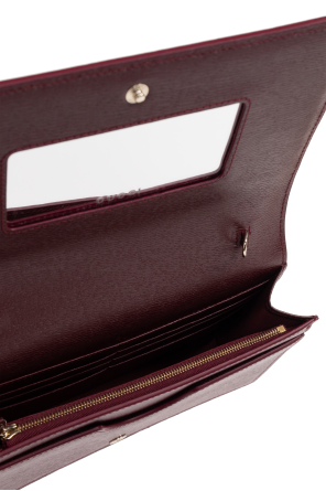 Gucci Cartera de cuero con cadena