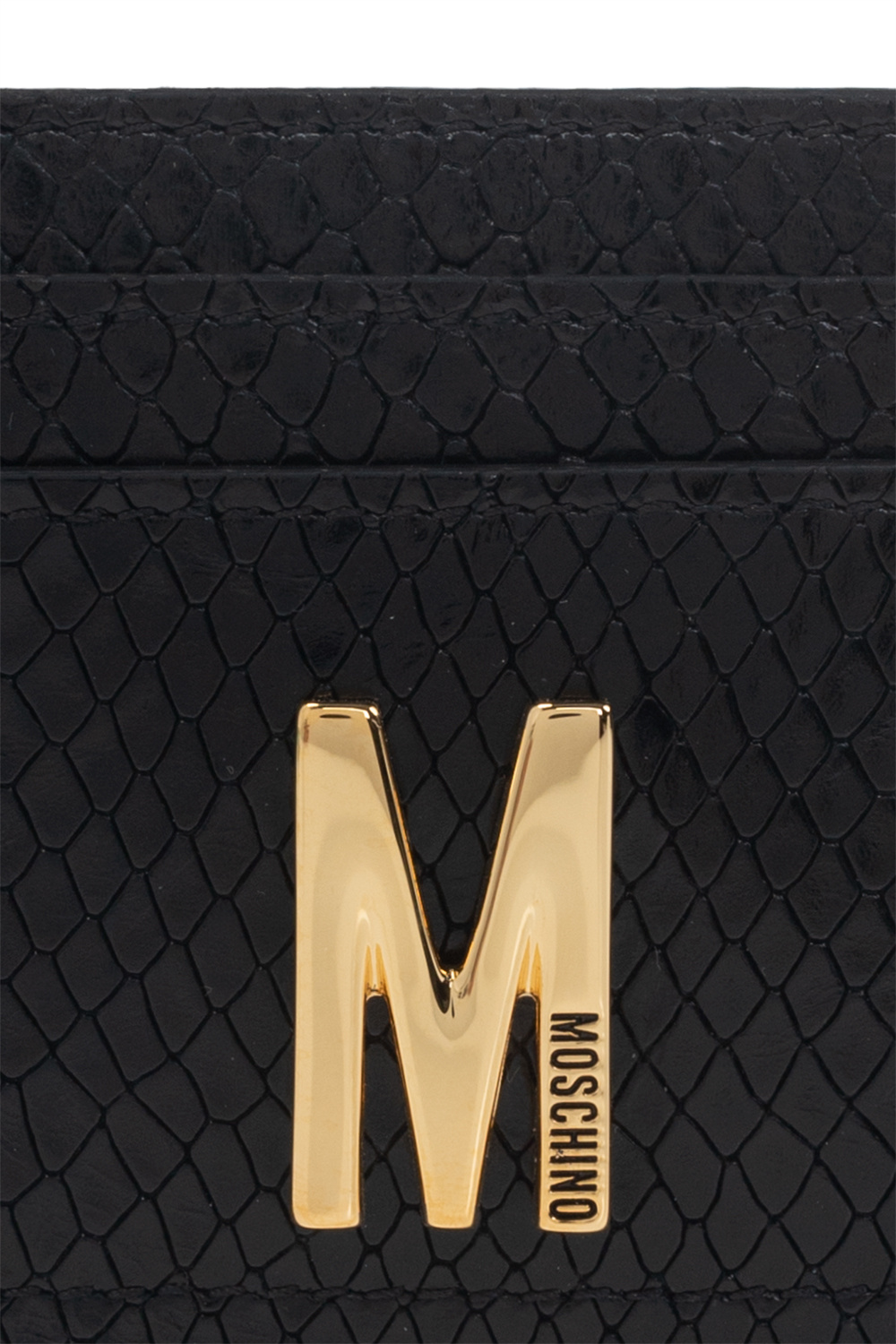 Moschino Download the updated version of the app