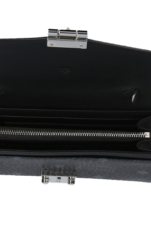 MCM ‘Patricia’ wallet on chain