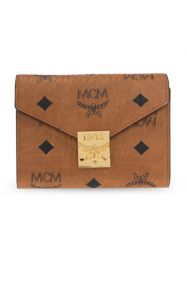 MCM Discover our guide to exclusive gifts that will impress every demanding fashion lover