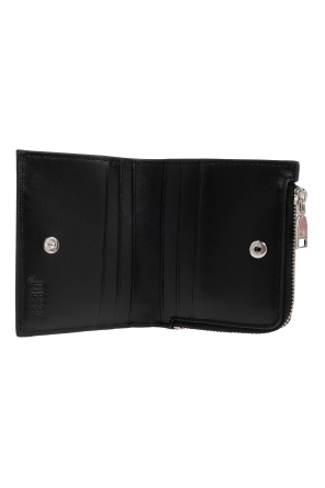 Portfolio 'play' od Diesel