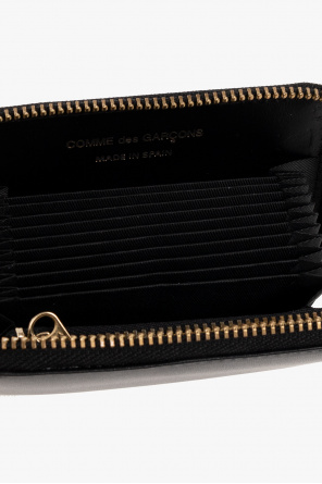 Leather wallet od Louis Vuitton presents the Aerogram collection