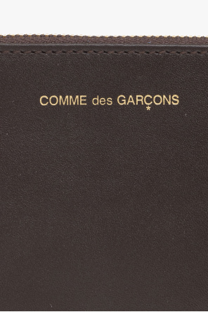 Comme des Garçons Frequently asked questions