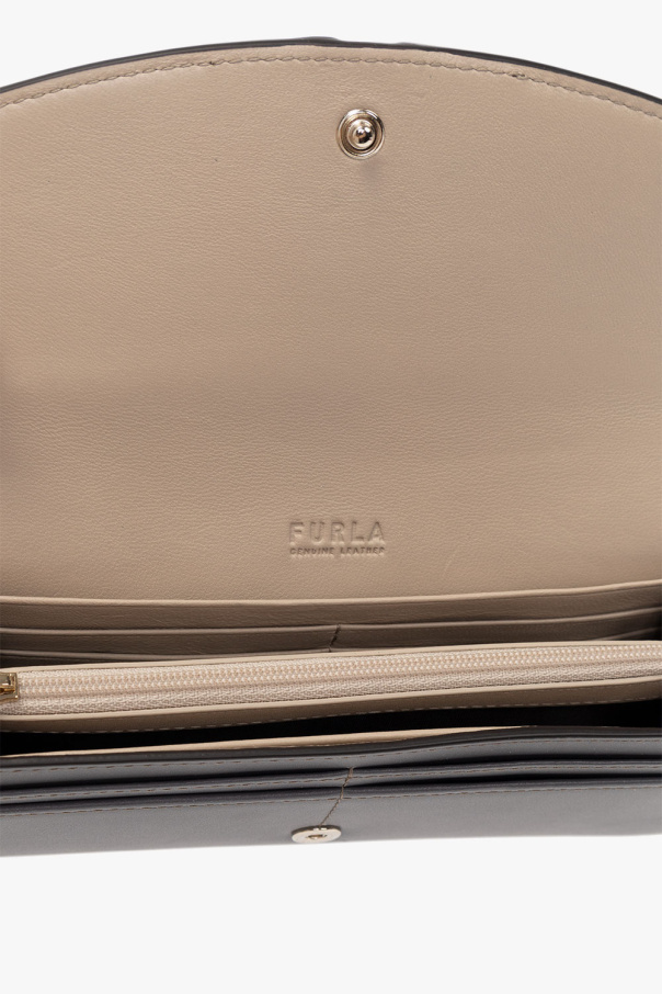 Furla Download the updated version of the app