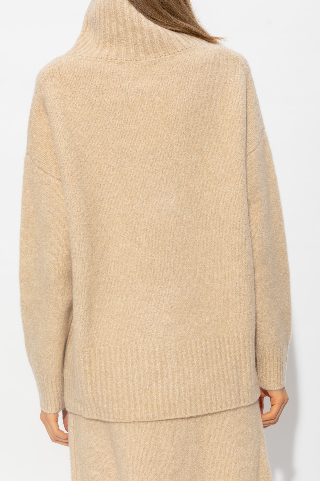 Lisa Yang ‘Elwinn’ turtleneck sweater