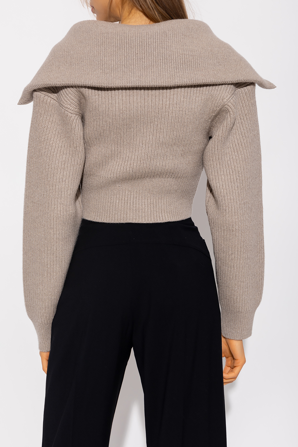 Jacquemus ‘Risoul’ Vento sweater