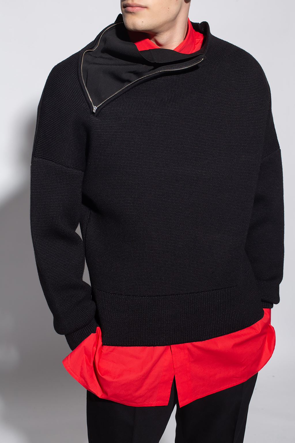 Jacquemus sweater off with zip