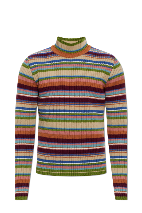 Wool sweater 