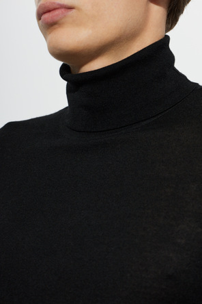 Lisa Yang Cashmere Turtleneck ‘Quentin’