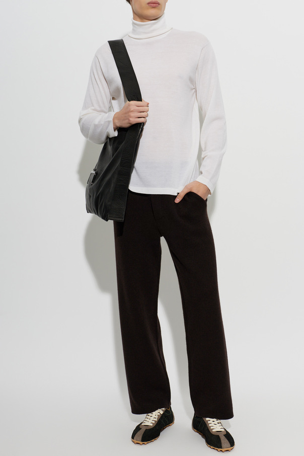 Lisa Yang Cashmere Turtleneck ‘Quentin’