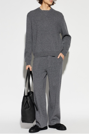 "edmond" sweater od Lisa Yang