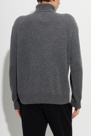 Lisa Yang Cashmere Turtleneck ‘Faron’