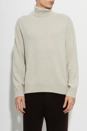 Lisa Yang Cashmere Turtleneck ‘Faron’