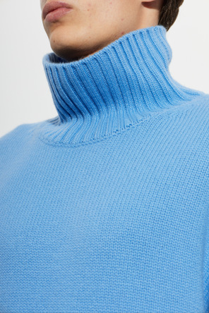 Lisa Yang Cashmere turtleneck ‘Olai’