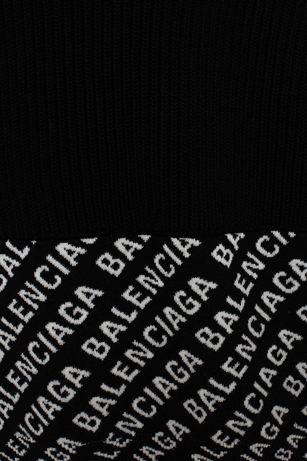 Balenciaga Classic women's Logo sweater with long sleeves