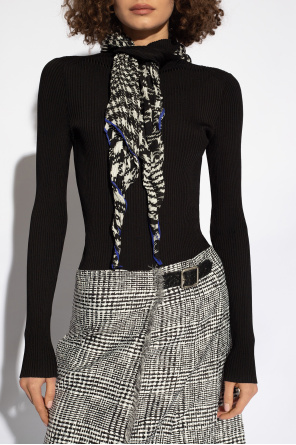 Burberry Sweater with silk scarf