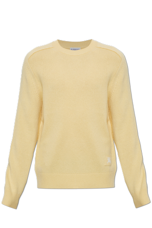 Cashmere sweater with a round neckline