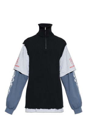 Sweatshirt with combined fabrics