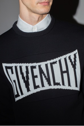 Givenchy givenchy oversized empty frame tee