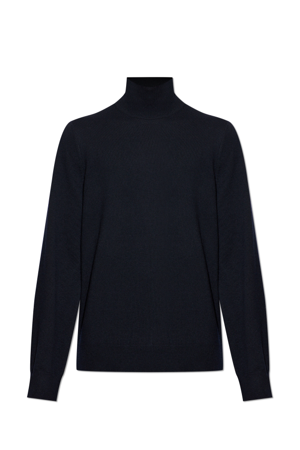 Cashmere turtleneck od Givenchy