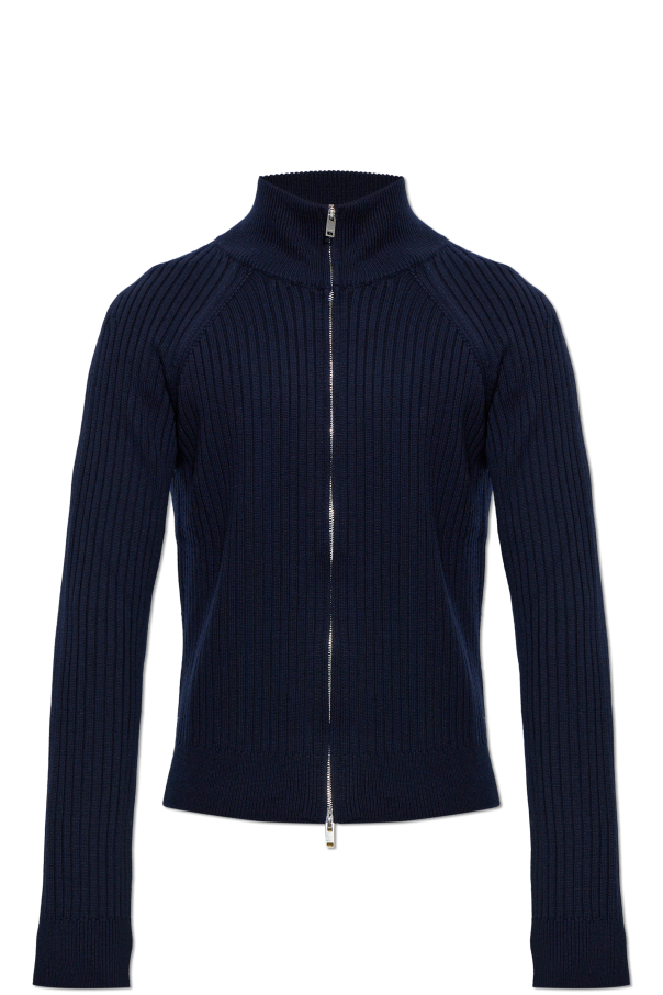 Wool sweater 